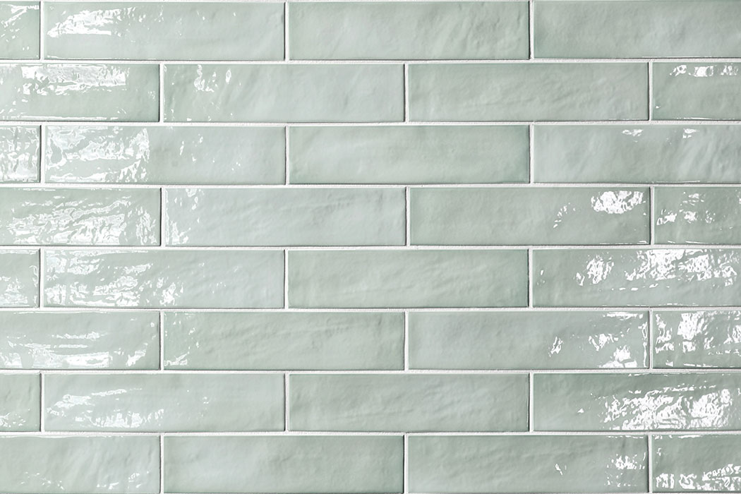 Porcelain stoneware slips 246 x 60 mm mellow mint glossy