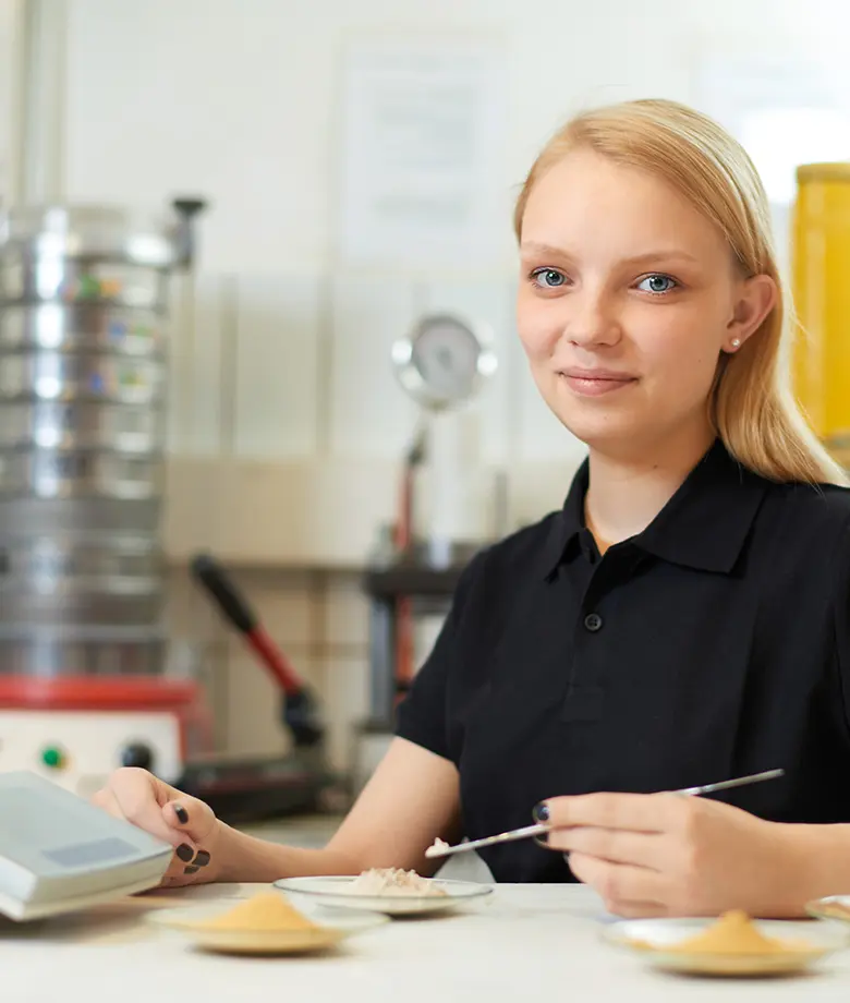 Stroeher Gruppe Ausbildung Indutriekeramiker Anlagentechnik